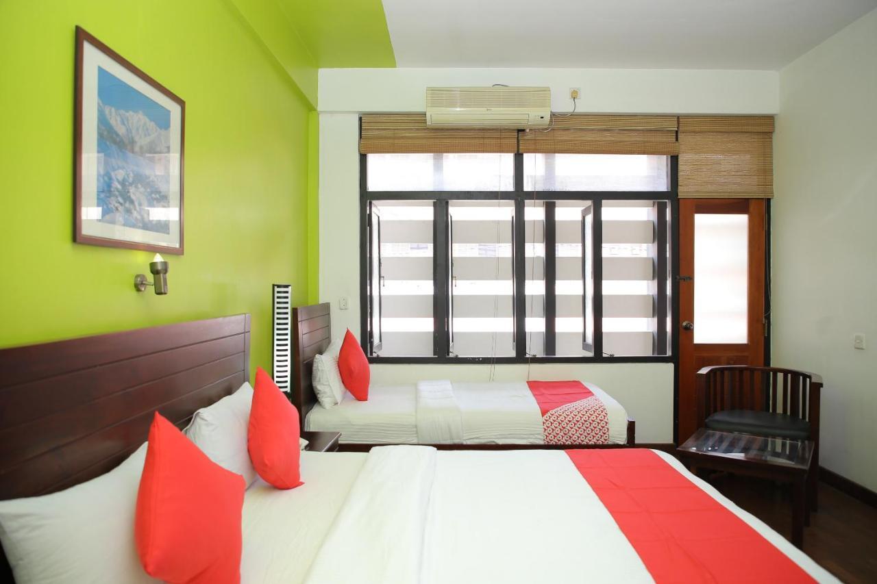 Oyo 256 Subash Hotel Jaffna Rum bild